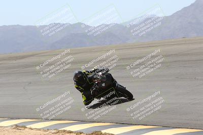 media/Apr-10-2022-SoCal Trackdays (Sun) [[f104b12566]]/Bowl (11am)/